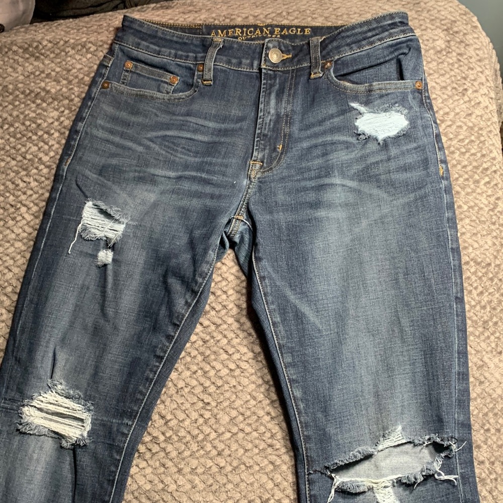 barley worn mens american eagle jeans!
